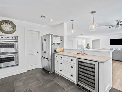 711 SW 25th Place, Boynton Beach, FL 33435