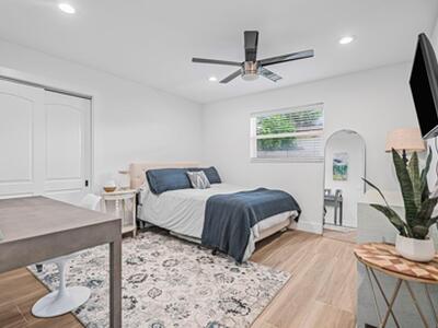 711 SW 25th Place, Boynton Beach, FL 33435