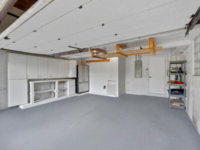 711 SW 25th Place, Boynton Beach, FL 33435