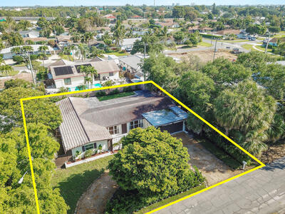 711 SW 25th Place, Boynton Beach, FL 33435