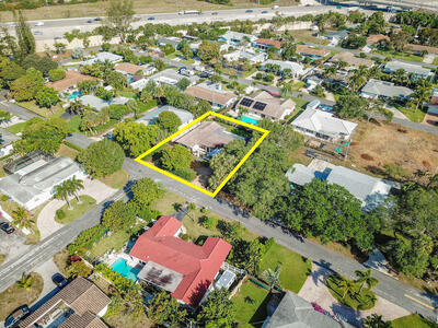 711 SW 25th Place, Boynton Beach, FL 33435