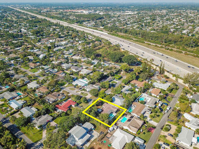 711 SW 25th Place, Boynton Beach, FL 33435