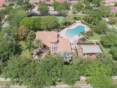 127 Via Castilla, Jupiter, FL 33458