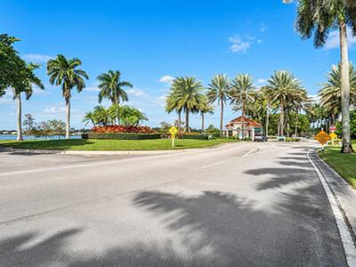 2109 Tarpon Lake Way, West Palm Beach, FL 33411