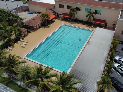 2092 Wolverton, Boca Raton, FL 33434