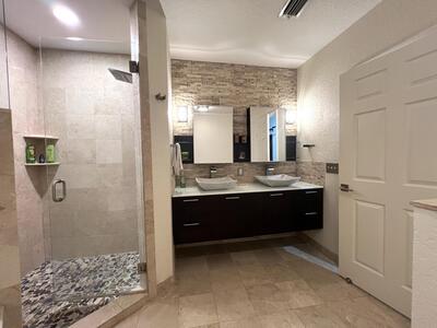 1640 Presidential Way, West Palm Beach, FL 33401