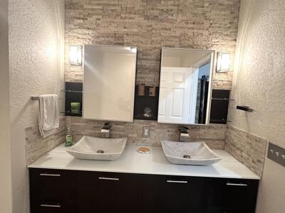 1640 Presidential Way, West Palm Beach, FL 33401