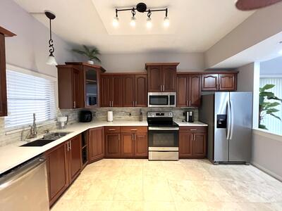 1640 Presidential Way, West Palm Beach, FL 33401