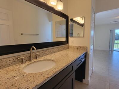 1072 Keystone Drive N, Jupiter, FL 33458