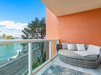 2650 Lake Shore Drive, Riviera Beach, FL 33404