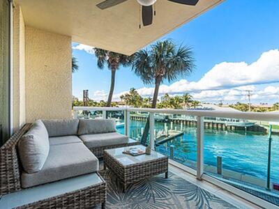 2650 Lake Shore Drive, Riviera Beach, FL 33404