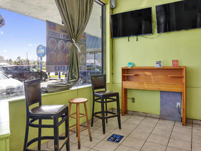 109 E Boynton Beach Boulevard, Boynton Beach, FL 33435