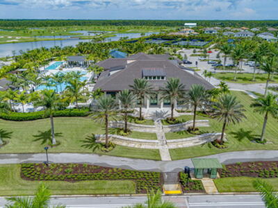 9288 Crestview Circle, Palm Beach Gardens, FL 33412