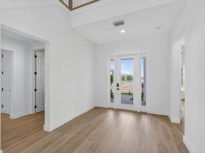 9288 Crestview Circle, Palm Beach Gardens, FL 33412