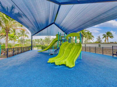 9288 Crestview Circle, Palm Beach Gardens, FL 33412