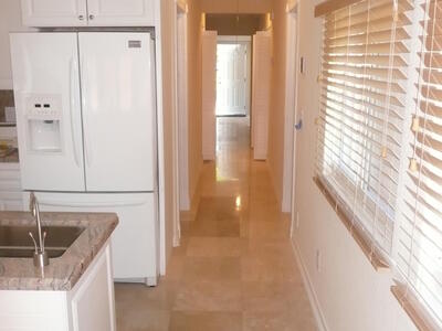 525 24th Avenue N, Lake Worth Beach, FL 33460