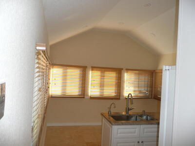 525 24th Avenue N, Lake Worth Beach, FL 33460