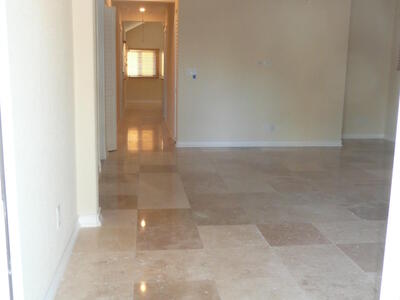 525 24th Avenue N, Lake Worth Beach, FL 33460