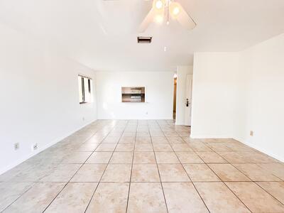 125 S Palmway Avenue, Lake Worth Beach, FL 33460