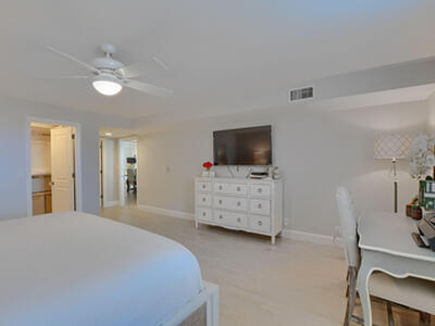 2000 S Ocean Boulevard, Delray Beach, FL 33483