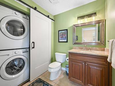 1420 Ocean Way, Jupiter, FL 33477