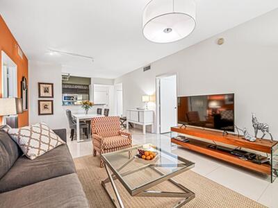 550 Okeechobee Boulevard