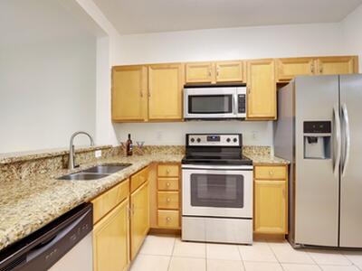 6420 Park Lake Circle, Boynton Beach, FL 33437