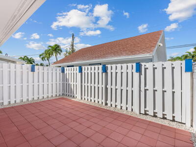 1541 NE 15th Avenue, Fort Lauderdale, FL 33304