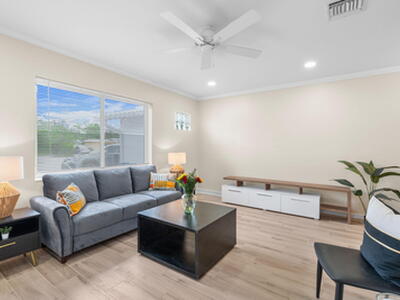 1541 NE 15th Avenue, Fort Lauderdale, FL 33304