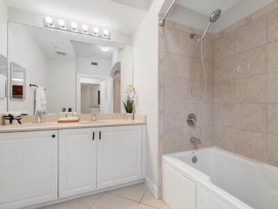 1690 Renaissance Commons Boulevard, Boynton Beach, FL 33426