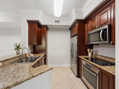 1690 Renaissance Commons Boulevard, Boynton Beach, FL 33426