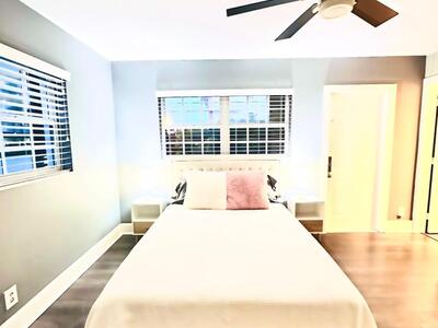 2424 NE 9th Street, Fort Lauderdale, FL 33304