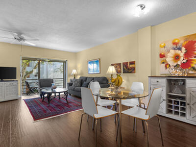 5401 NW 2nd Avenue, Boca Raton, FL 33487