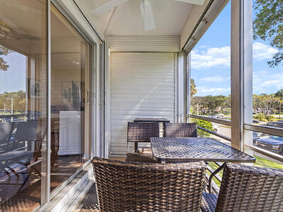 5401 NW 2nd Avenue, Boca Raton, FL 33487