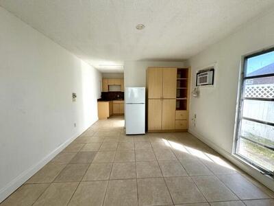 10317 Pippin Lane, Royal Palm Beach, FL 33411