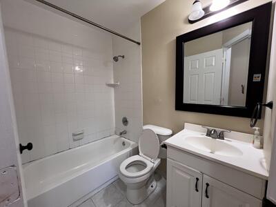 5202 Bayside Drive, Greenacres, FL 33463