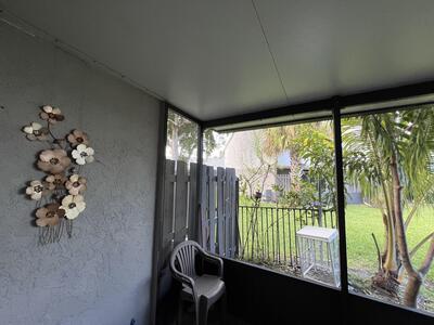 5202 Bayside Drive, Greenacres, FL 33463