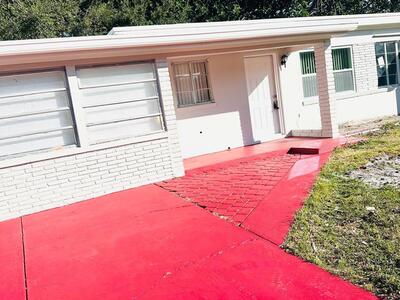 616 S 6th Street, Fort Pierce, FL 34950