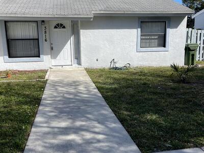 3816 Woodridge Terrace