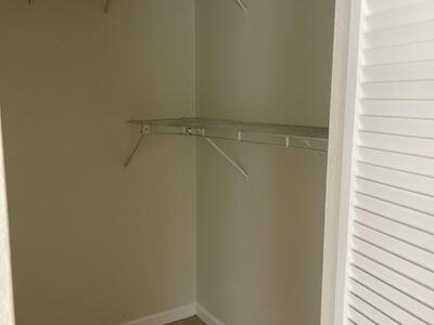 3816 Woodridge Terrace, Palm Springs, FL 33461