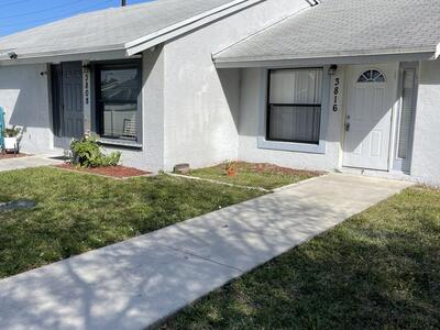 3816 Woodridge Terrace, Palm Springs, FL 33461