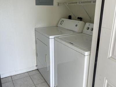 3816 Woodridge Terrace, Palm Springs, FL 33461