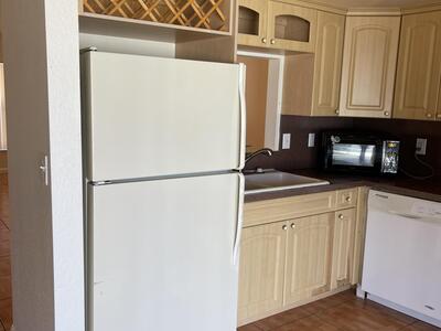 3816 Woodridge Terrace, Palm Springs, FL 33461