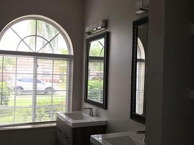 10914 Oak Bend Way, Wellington, FL 33414