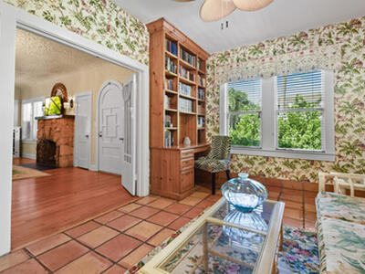 194 Almeria Road, West Palm Beach, FL 33405