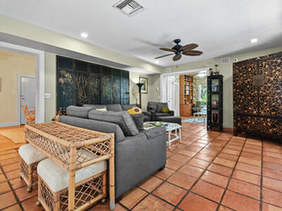 194 Almeria Road, West Palm Beach, FL 33405