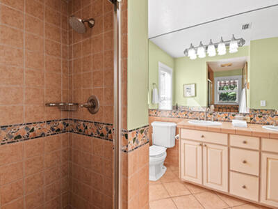 194 Almeria Road, West Palm Beach, FL 33405