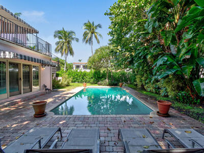 194 Almeria Road, West Palm Beach, FL 33405