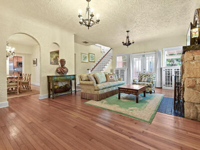 194 Almeria Road, West Palm Beach, FL 33405