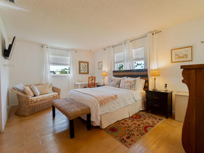 1361 Wyndcliff Drive, Wellington, FL 33414